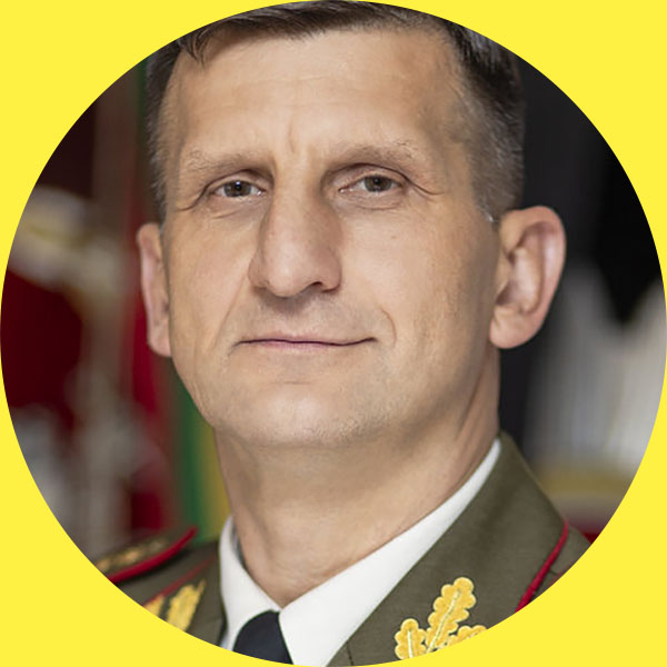 Gen. Raimundas Vaikšnoras